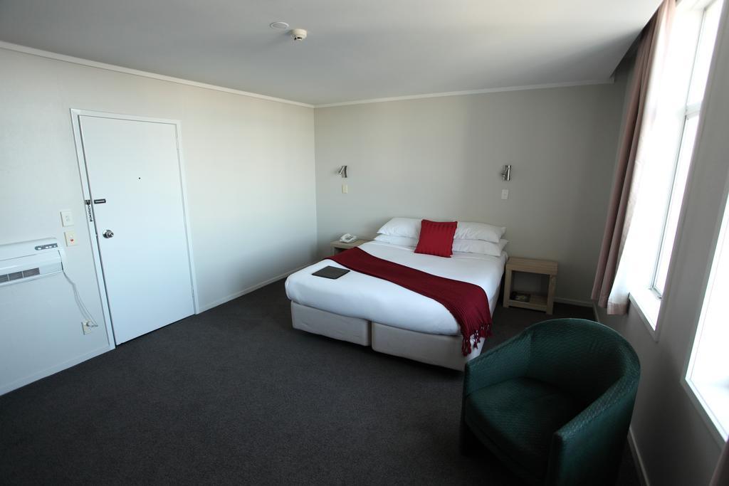 The Grosvenor Hotel Timaru Exterior photo